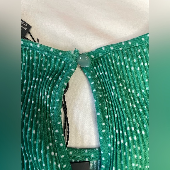 *NWT* Adrianna Papell Green Dotted Blouse - Picture 7 of 7